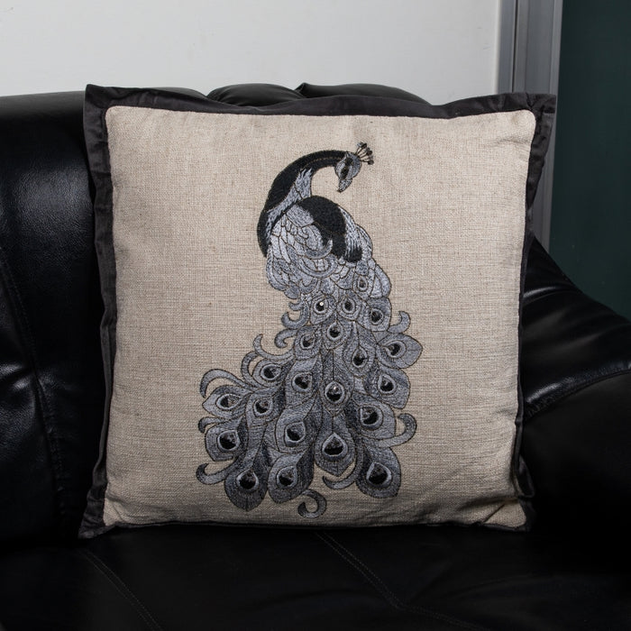 CUSHION PEACOCK NTRL/GRY 45X45 (327131010)